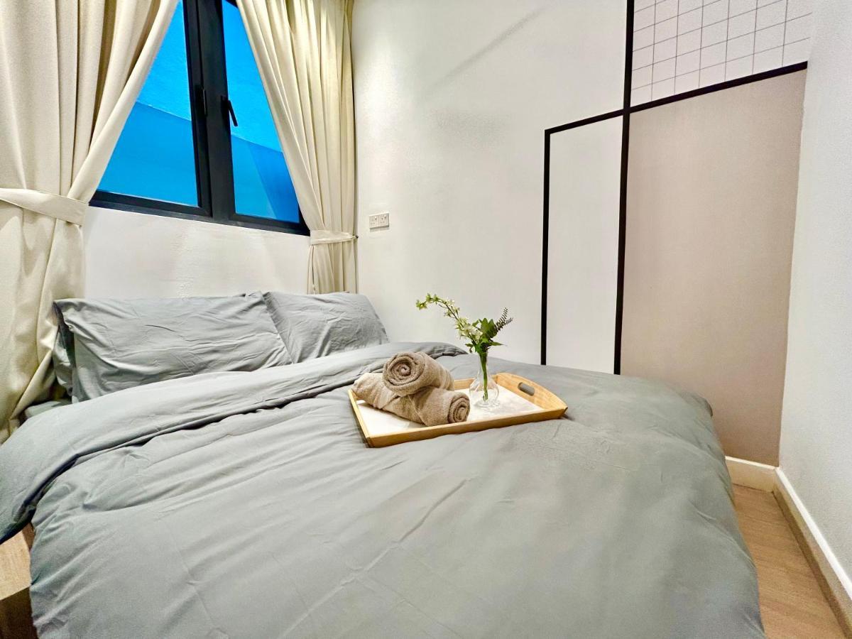 Comfort Place 1-8 Pax 3q Beds Ara Damansara Center Apartment