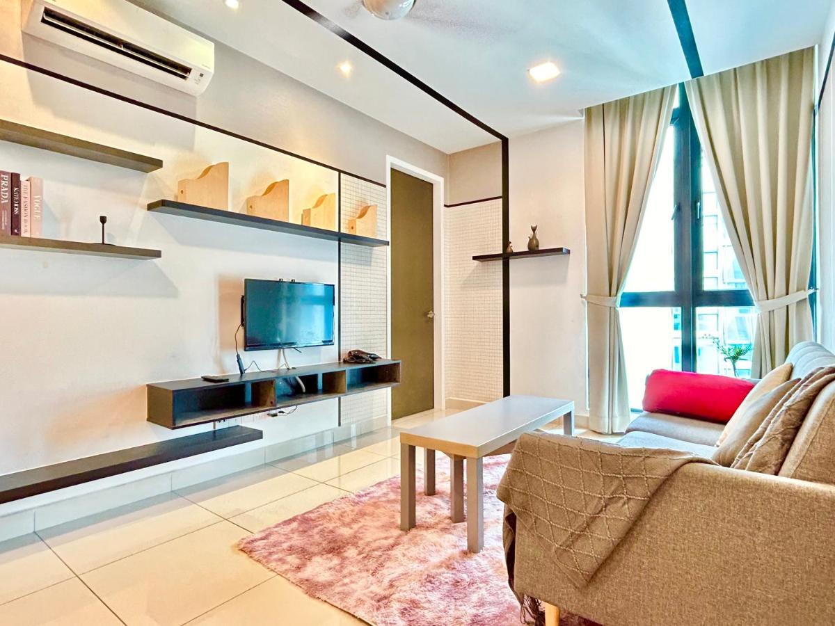 Comfort Place 1-8 Pax 3q Beds Ara Damansara Center Apartment *