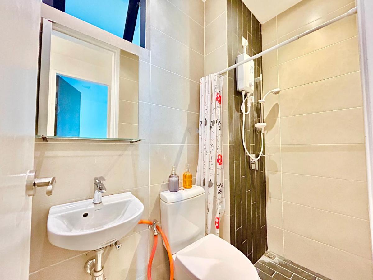 Comfort Place 1-8 Pax 3q Beds Ara Damansara Center Apartment *