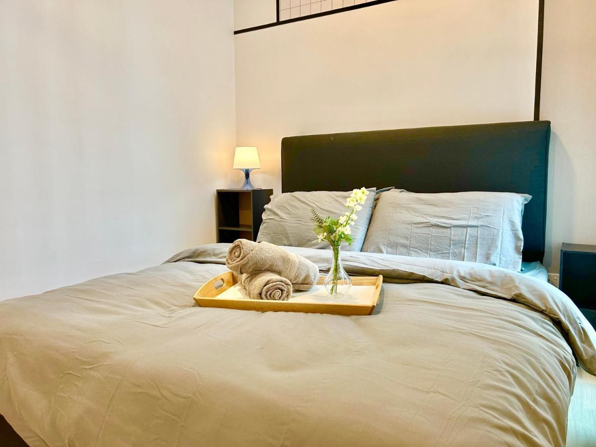 Apartment Comfort Place 1-8 Pax 3q Beds Ara Damansara Center *